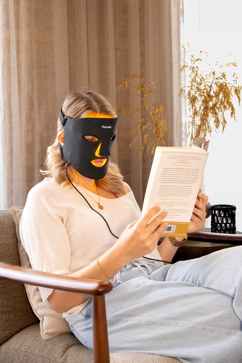 Parvale LED Gezichtsmasker: Infrarood Rood Licht Therapie Huidverjonging & Acne Behandeling